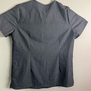 Figs grey medium scrub top